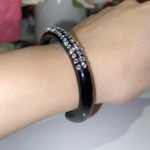 Women’s Black Acrylic Cuff Bracelet Embellished With Genuine AAA Crystals, New - Picture 7 of 13